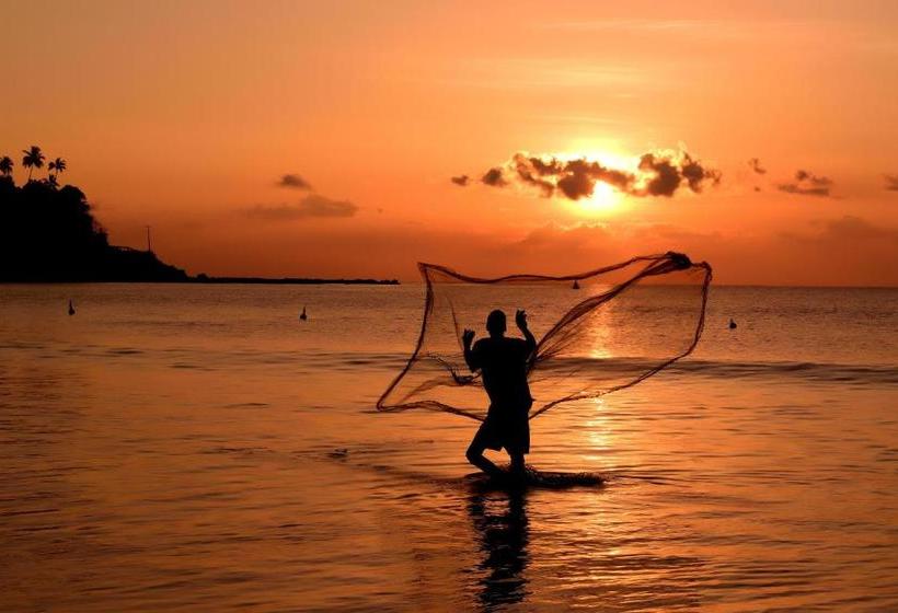 ホテル G K M Grand