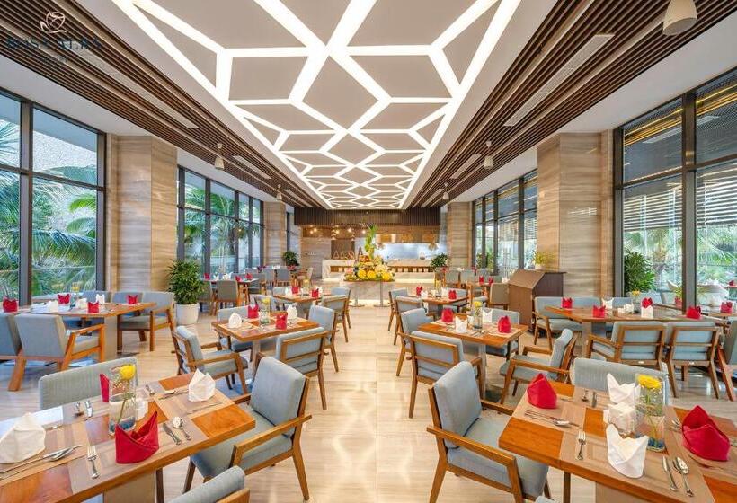 هتل Rosa Alba Resort & Villas Tuy Hoa