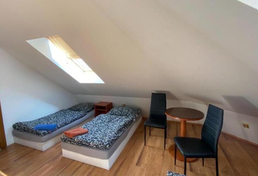 فندق U Betty   Ostrava Centrum