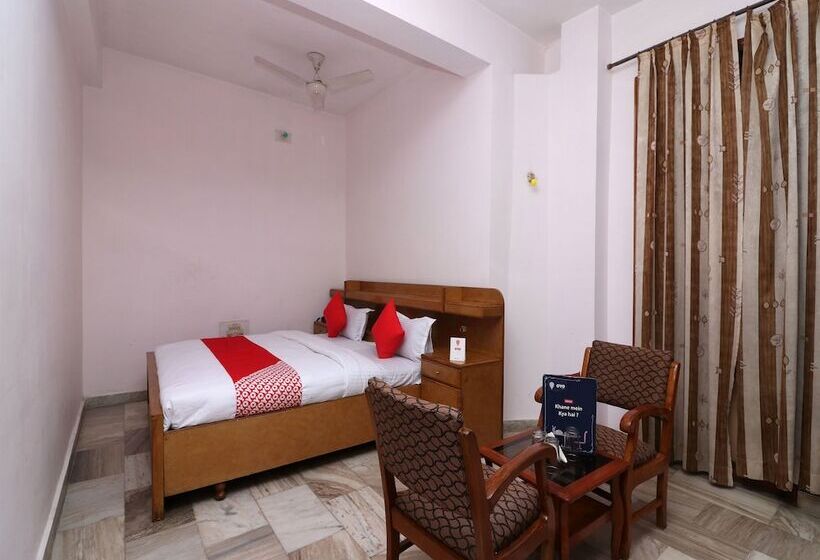 Oyo 16112 Hotel Uruvela International