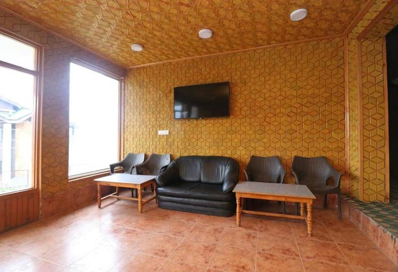 Oyo 22464 Hotel Poshwan