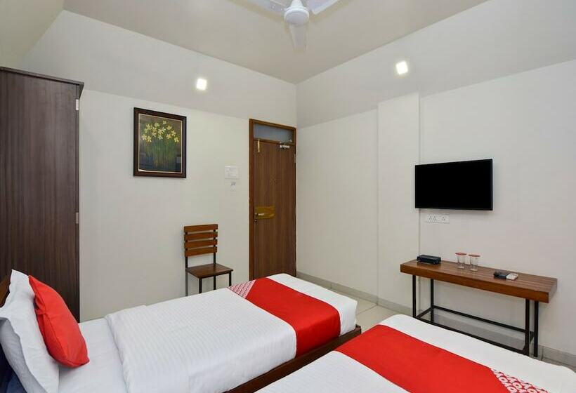 Oyo 22827 Hotel Prafulla