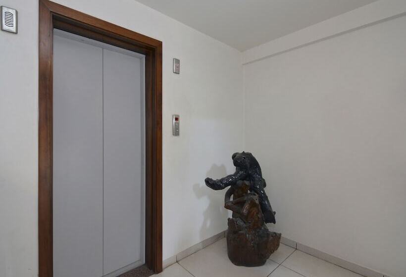 Oyo 22827 Hotel Prafulla