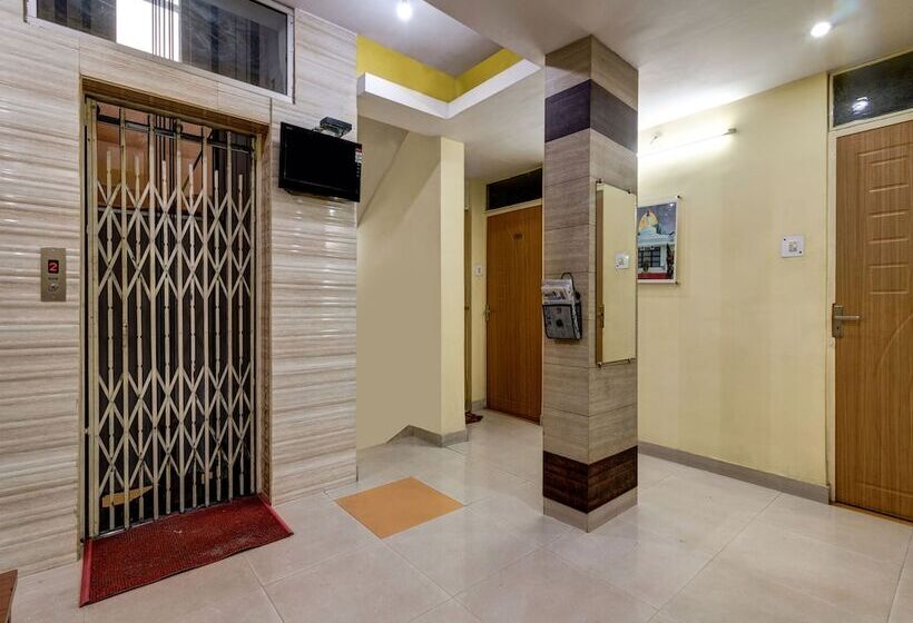 Oyo 4283 Hotel Satguru