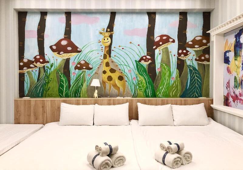 پانسیون Go To Where