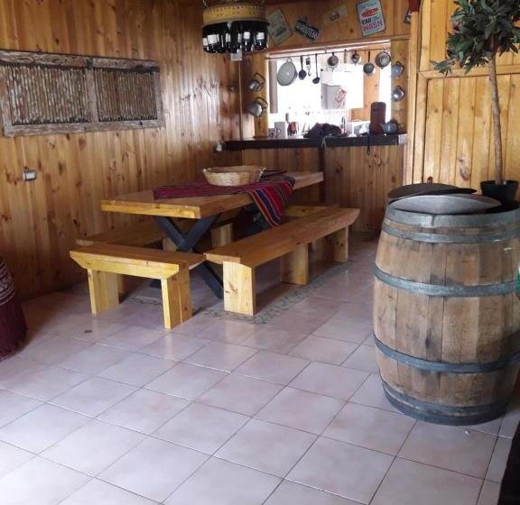 膳宿费 Hostal Arce Marrón