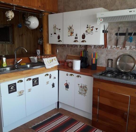 膳宿费 Hostal Arce Marrón