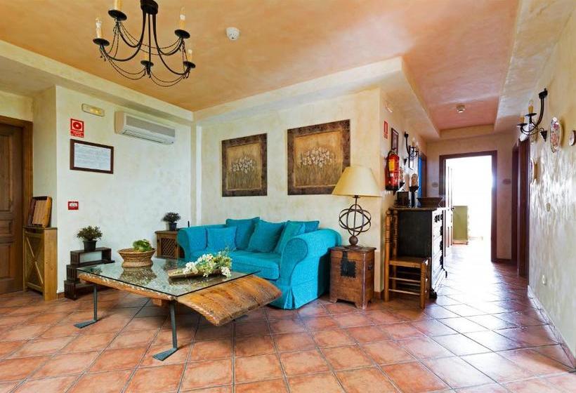 بنسيون Hostal Rural Santa Barbara