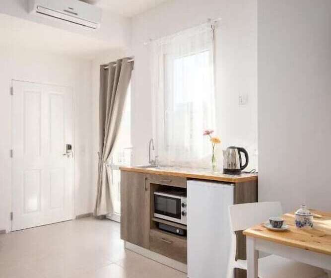 پانسیون Island Guesthouse