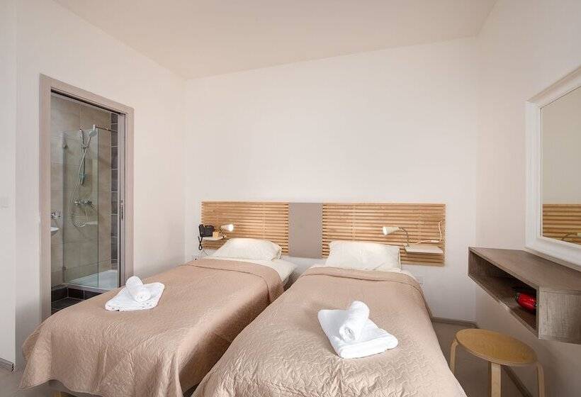 پانسیون Island Guesthouse