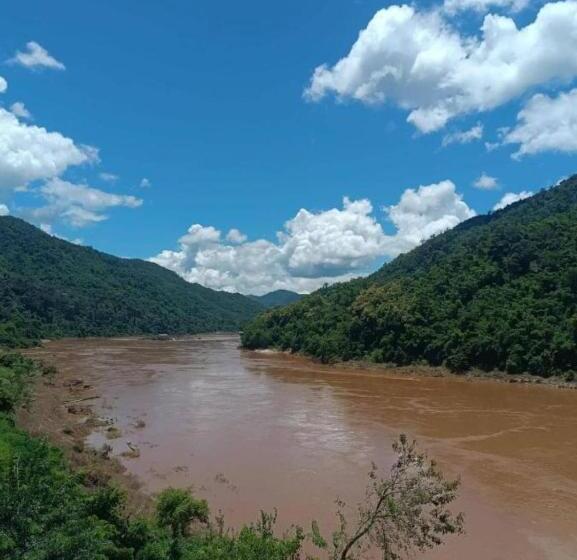 بنسيون Janh Ya Phone Guesthouse