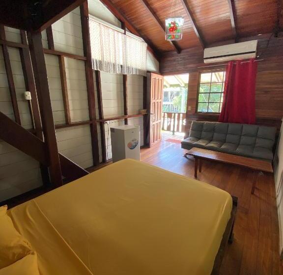 ユースホステル Amimodobeachrooms