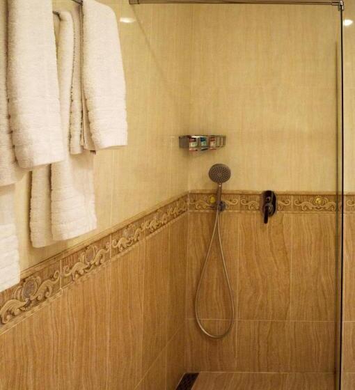 호텔 Aleksion Palace