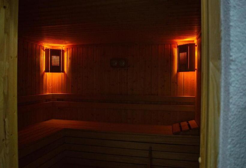 호텔 Aleksion Palace