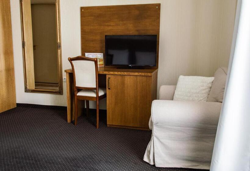 호텔 Aleksion Palace