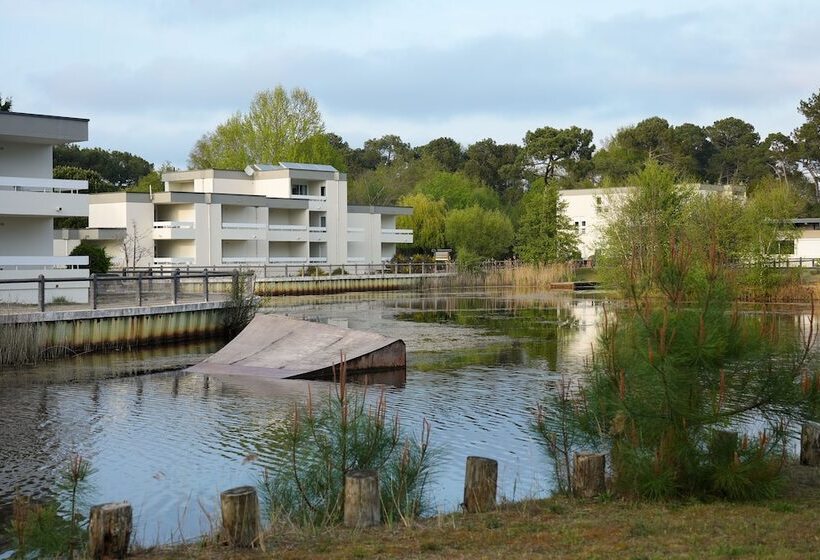 هتل Azureva Lacanau