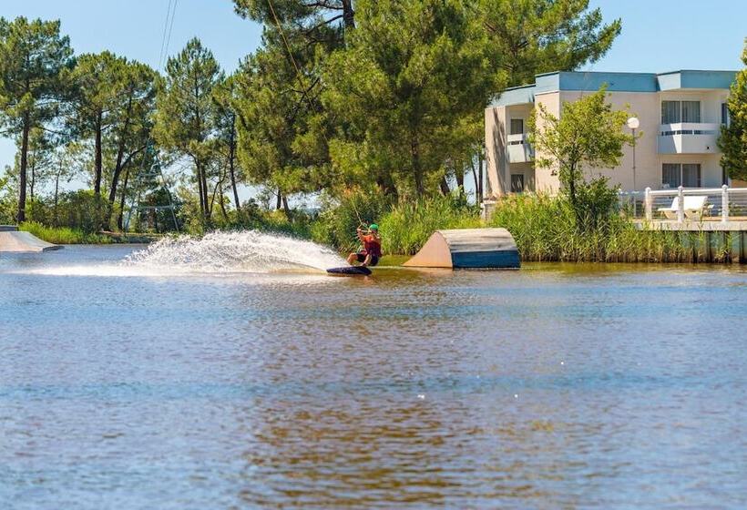 هتل Azureva Lacanau