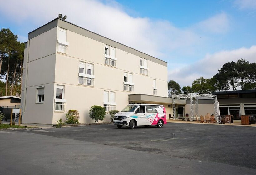 هتل Azureva Lacanau