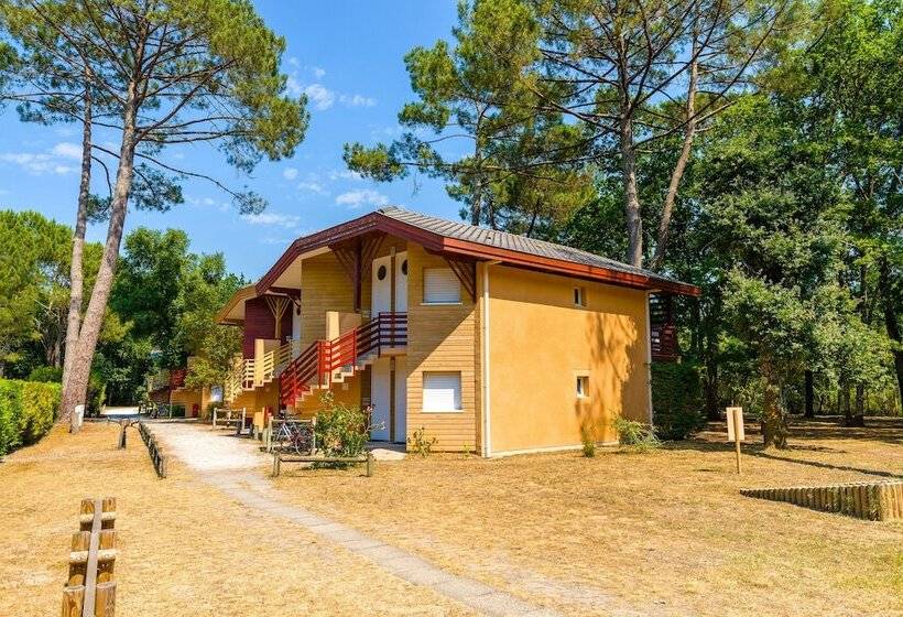 هتل Azureva Lacanau