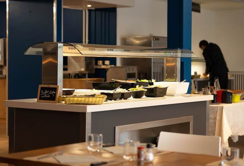 هتل Azureva Lacanau