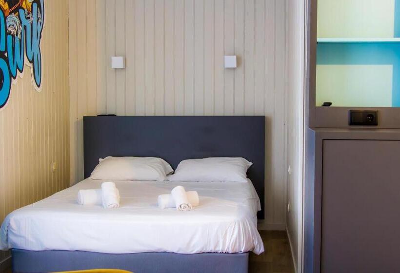 هتل Azureva Lacanau