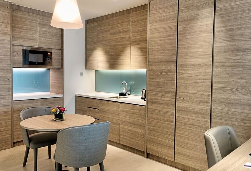 فندق Capri By Fraser Johor Bahru