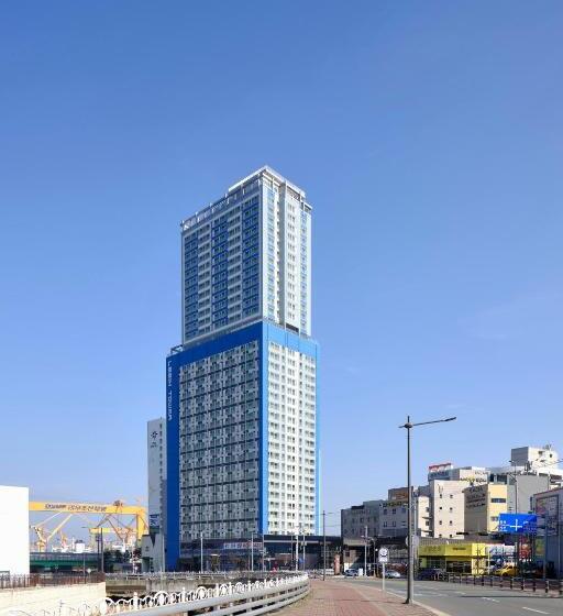 Отель Geoje Leein Stay