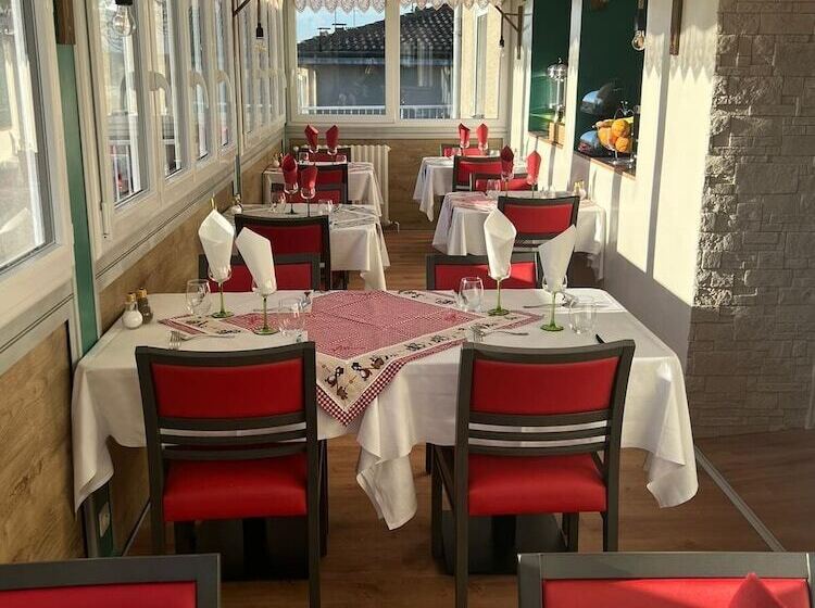 فندق Hôtel Le Pommeil