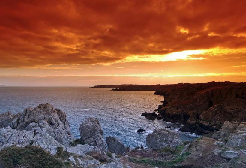 בית מלון כפרי Hôtel Naéco Audierne