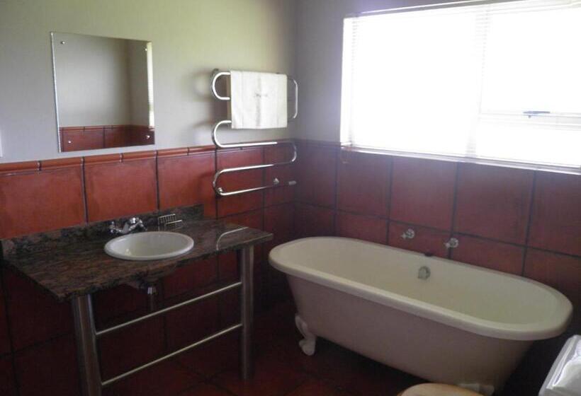 בית מלון כפרי Long Creek Lodge