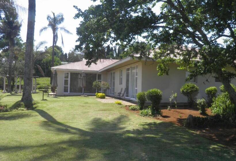 בית מלון כפרי Long Creek Lodge