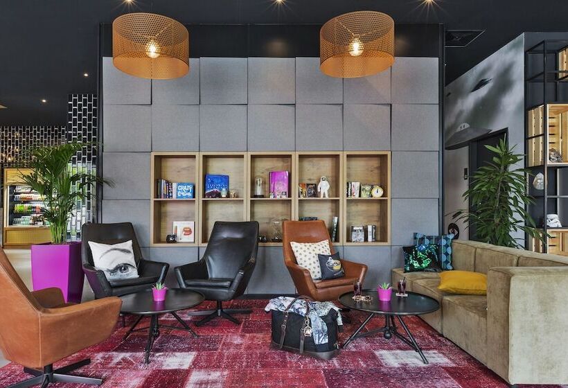 호텔 Moxy Darmstadt