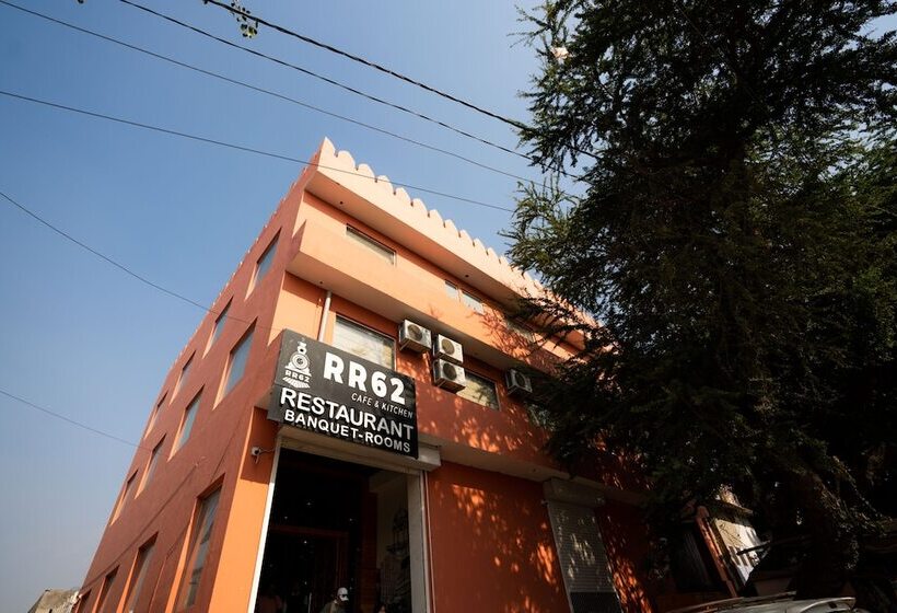 ホテル Rr 62