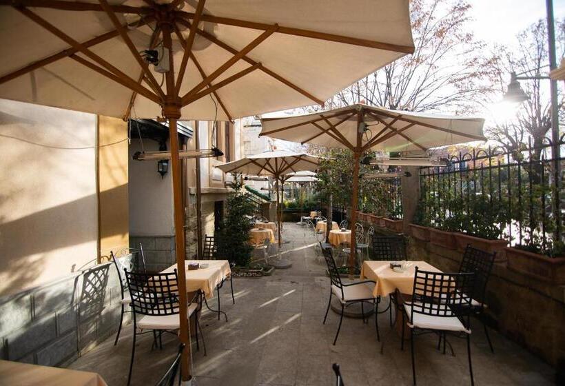 בית מלון כפרי Vila Ebel