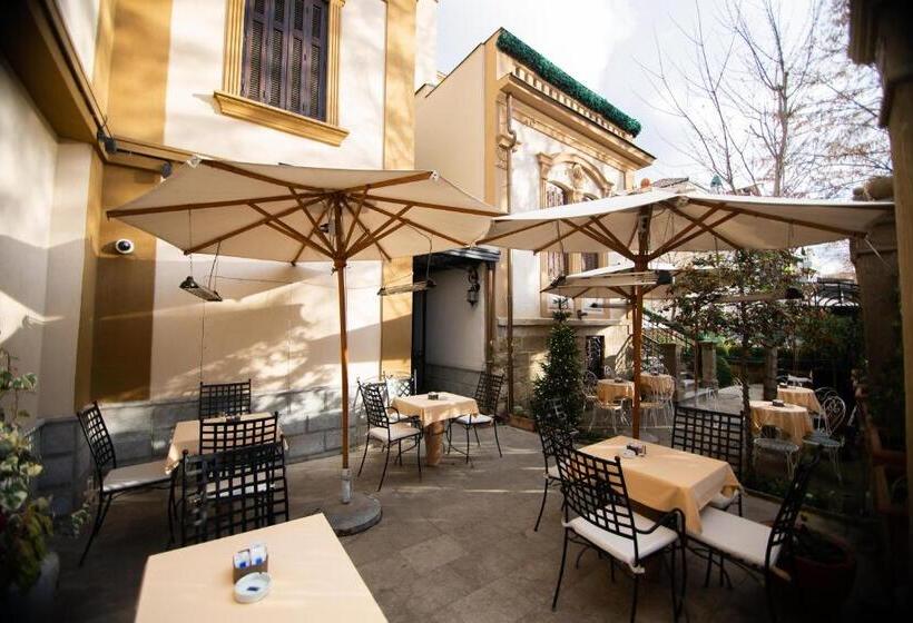 בית מלון כפרי Vila Ebel