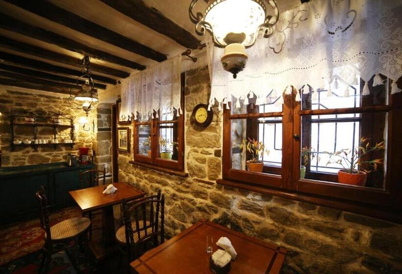 בית מלון כפרי Vila Ebel