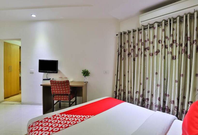 Oyo 23180 Patel Ni Motel