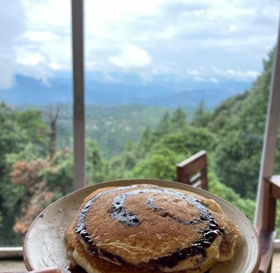 بنسيون Shivaya Since 1953