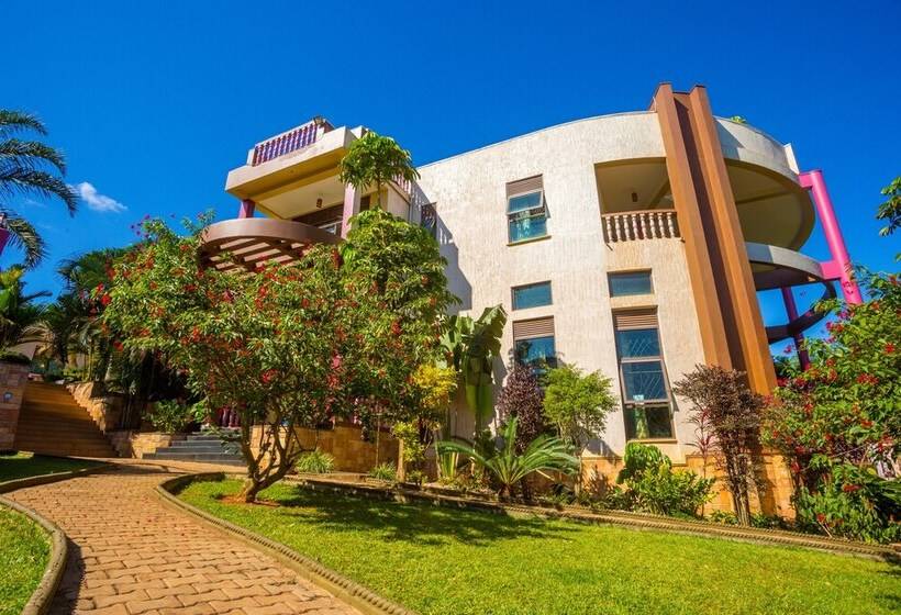 Shine Country Resort Hotel   Hostel