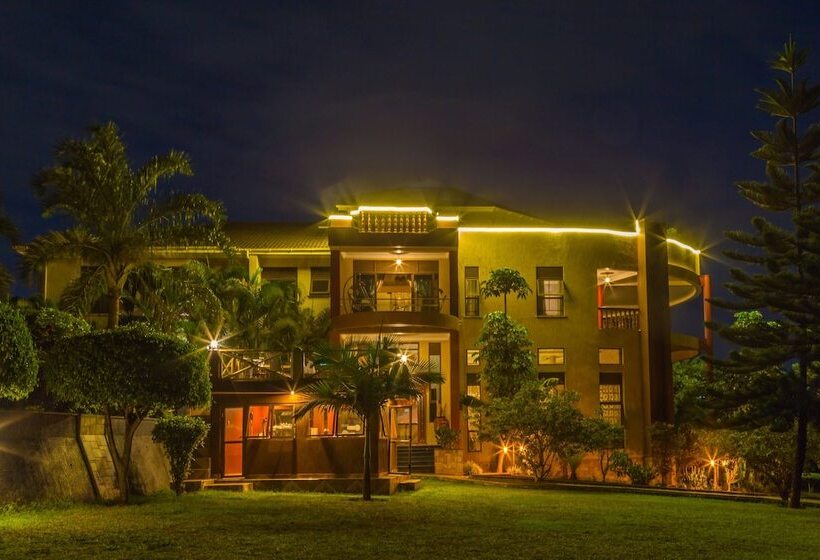 Shine Country Resort Hotel   Hostel