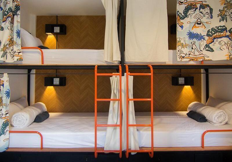 Tan Hostel X Cafe , Aonang Beach