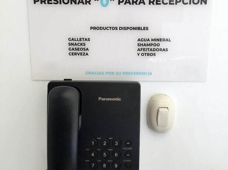 호스텔 Hostal Sueños