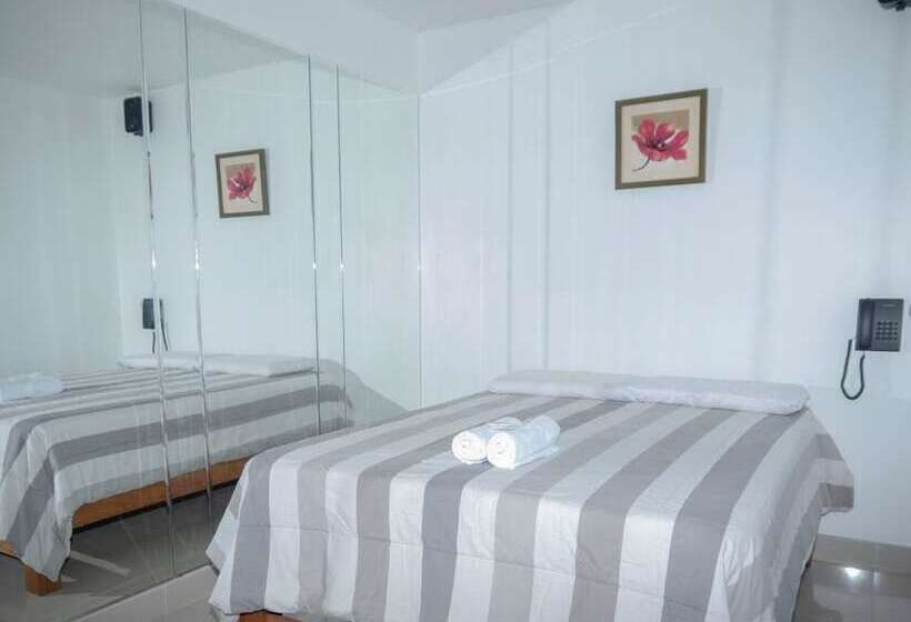 호스텔 Hostal Sueños