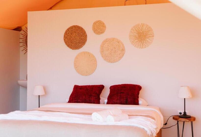 تختخواب و صبحانه Dreamsea Surf Guest House