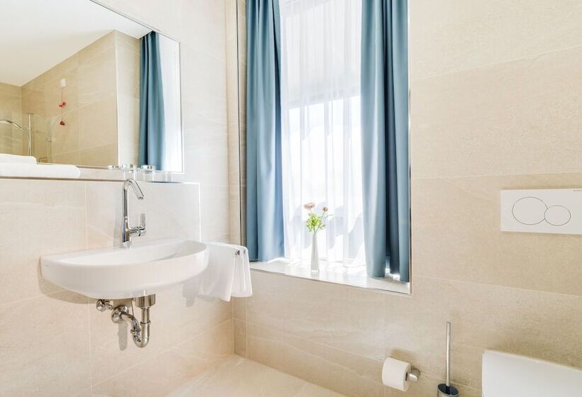 Отель Etage Apfelrot