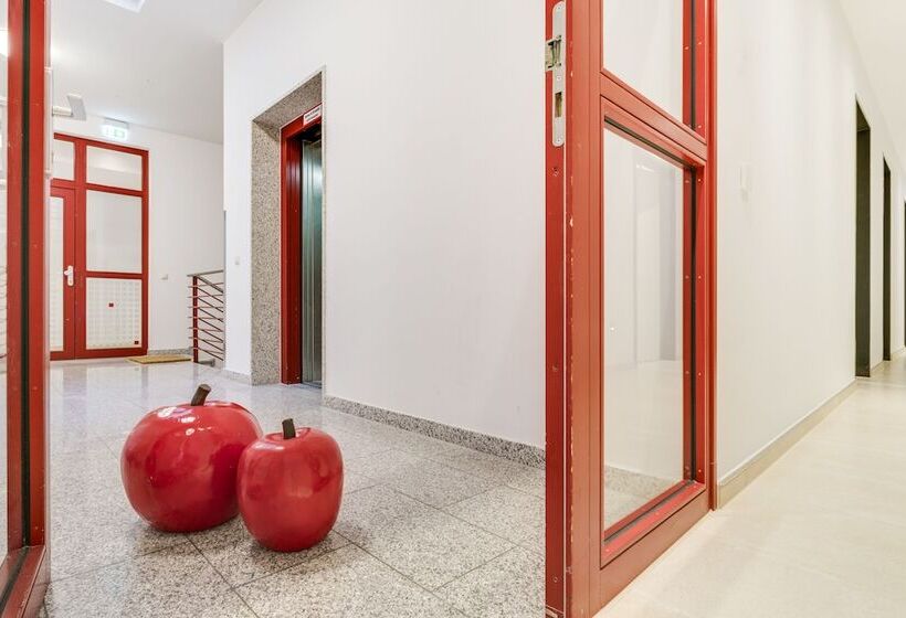 Отель Etage Apfelrot