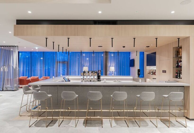 Отель Hilton Garden Inn Wiener Neustadt