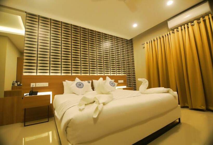 فندق Noorjehans Grand Noor