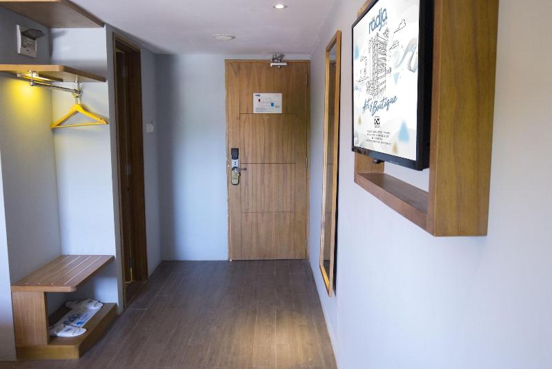 Radja Art And Boutique Hotel Simpang Lima