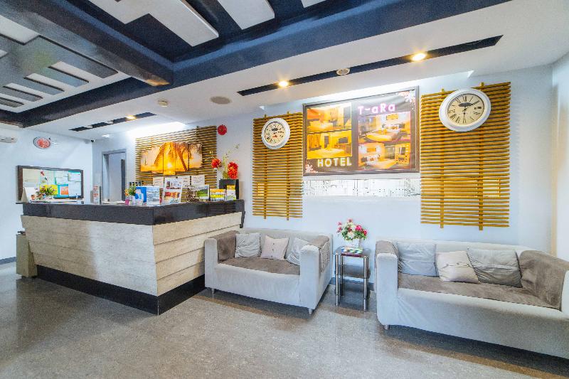 ホテル Reddoorz Premium @ Plaridel Malabanias Angeles City